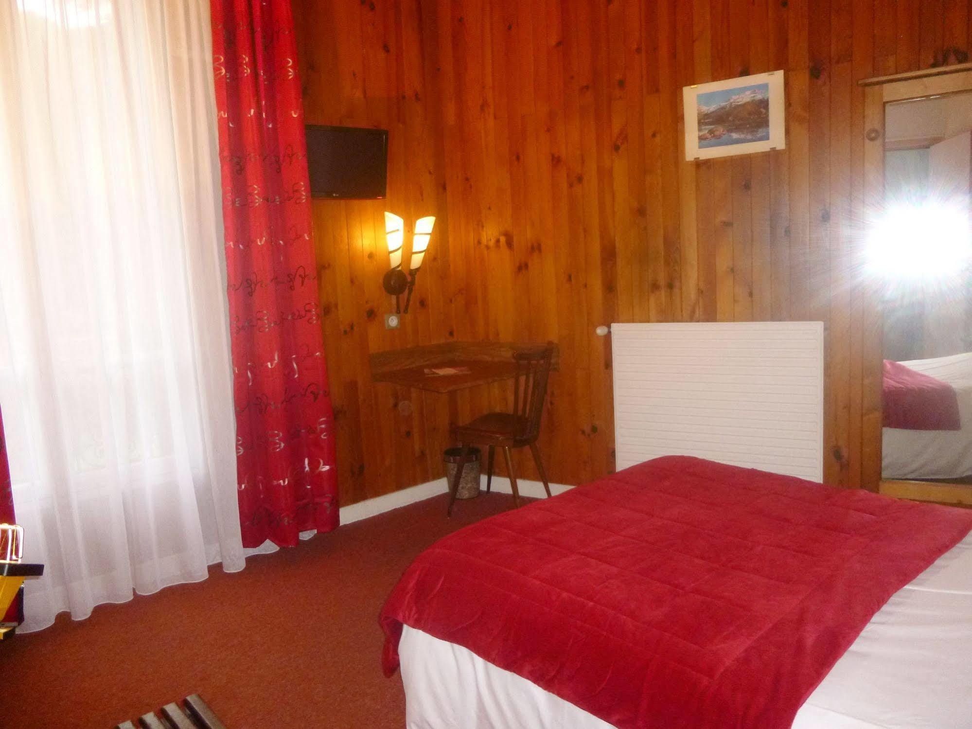 Auberge De Costaroche Albertville Exteriér fotografie